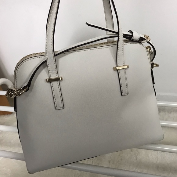 Authentic Kate Spade Cedar Street Maise Tote bag - Picture 2 of 8